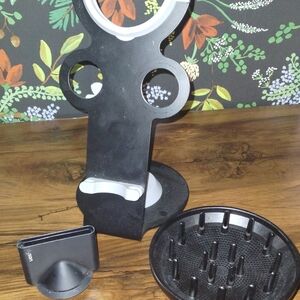 Dyson Dryer stand & attachments